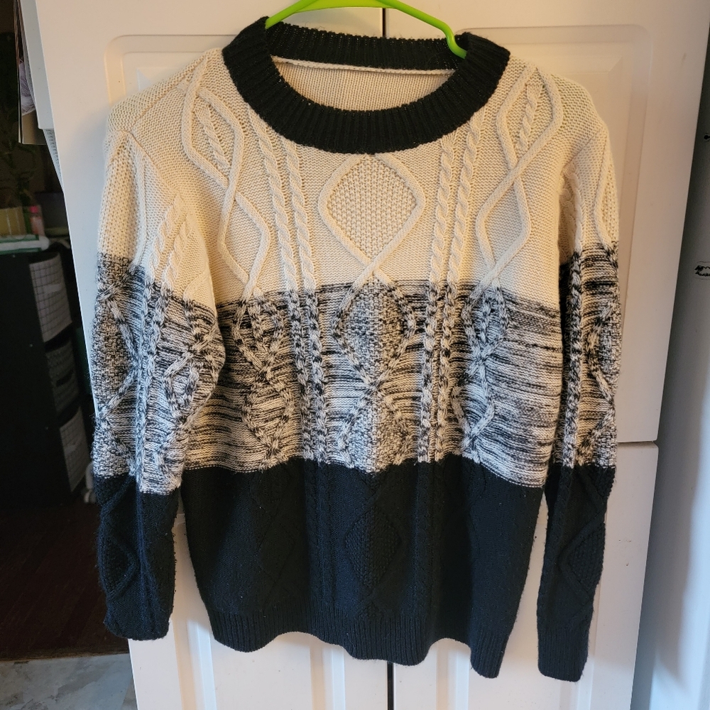 Black And White 13-14 Y Sweater And Multi Colored Scarf